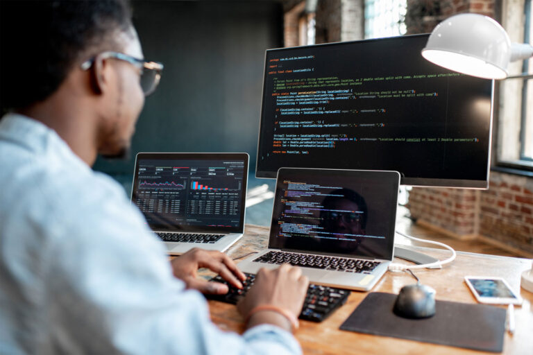 24/7 IT Support and Industry-Leading Cybersecurity to Keep Your Business Secure and Efficient
